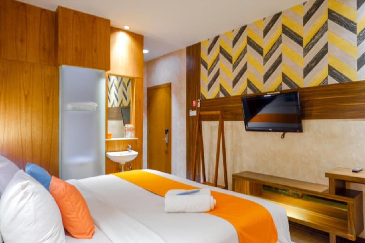 Sans Hotel Ekkon Yogyakarta Ngabean Kültér fotó