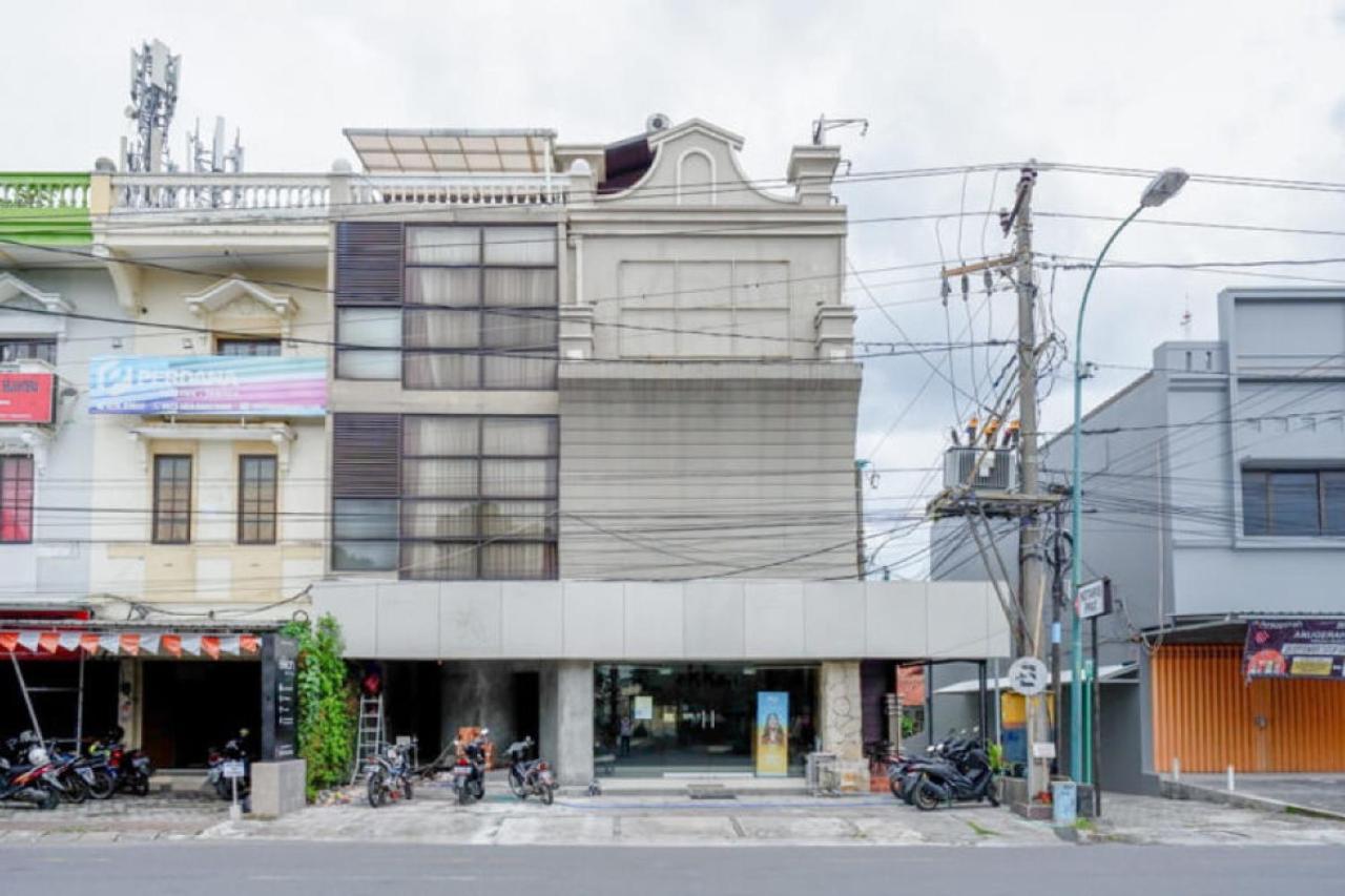 Sans Hotel Ekkon Yogyakarta Ngabean Kültér fotó